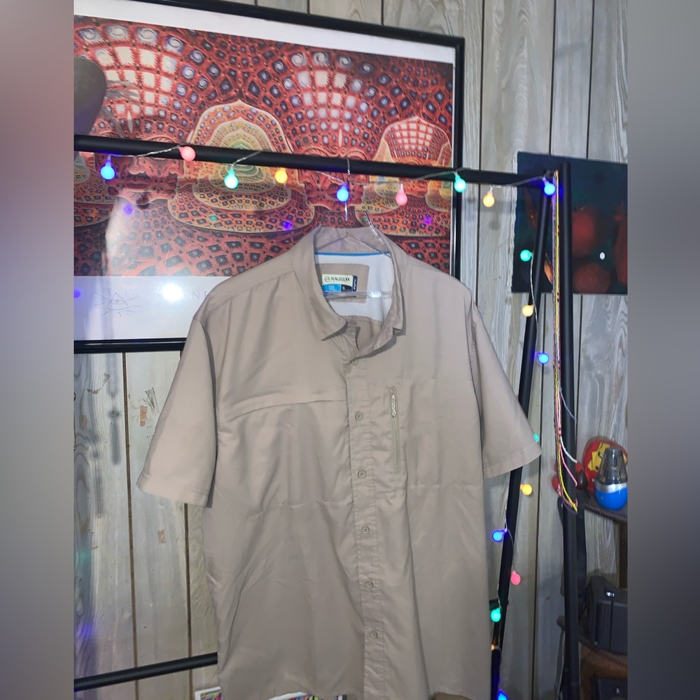 Magellan Outdoors Men's Tan Fish Gear; Mag Wick; Button Down Shirt Used Size XL